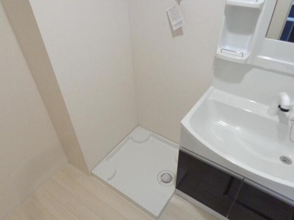 居室(洗濯機置場)