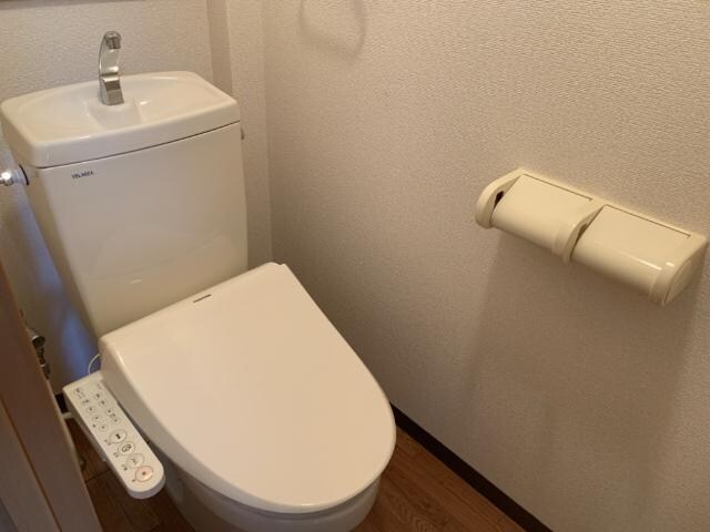 物件内観写真5　(トイレ)