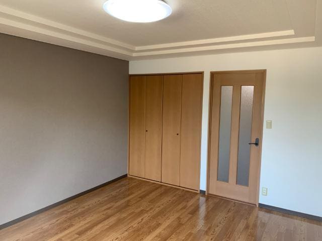 物件内観写真11　(洋室)