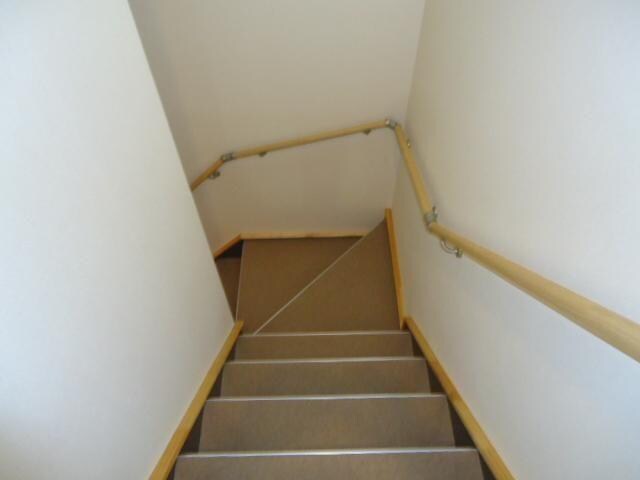 物件内観写真15　(廊下)