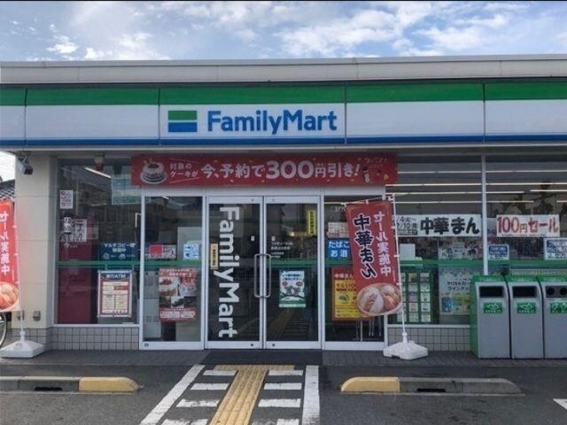 物件内観写真17　(ファミリーマート加古川新野辺まで450m)