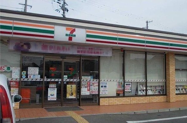 居室(セブンイレブンまで600m)