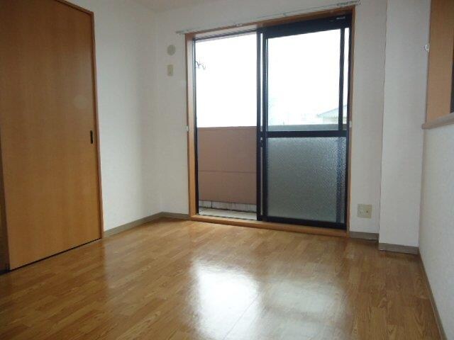 物件内観写真15　(洋室)