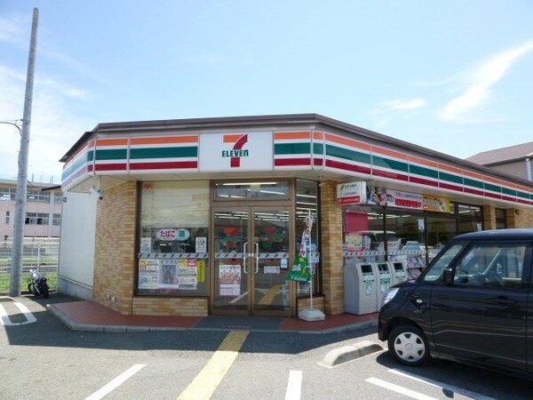 居室(セブンイレブン姫路網干新在家店まで1,299ｍ)