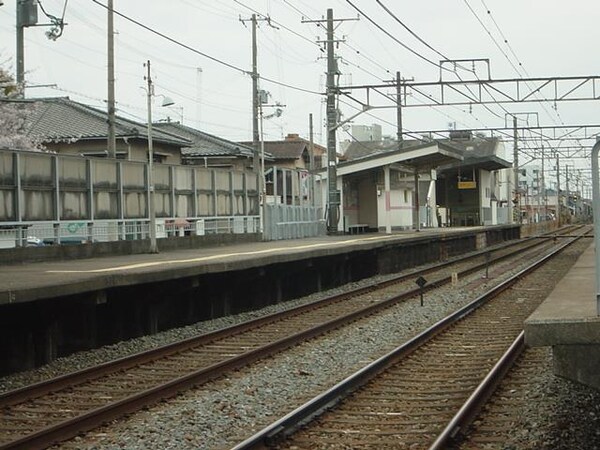 居室(亀山駅(山陽電鉄　本線)まで715ｍ)