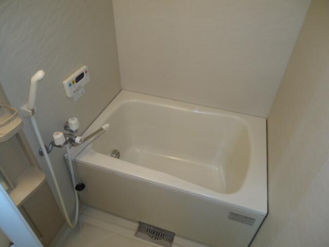 物件内観写真6　(バス／シャワールーム等)