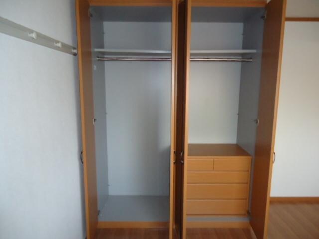 物件内観写真9　(収納)