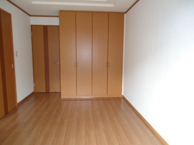 物件内観写真15　(寝室)