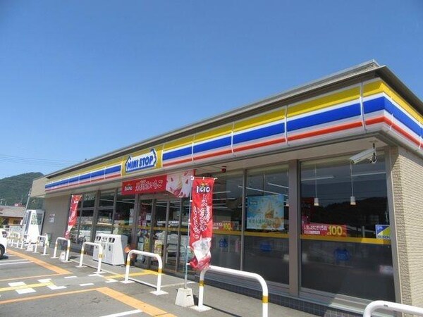 居室(ミニストップ 和田山枚田店まで400m)
