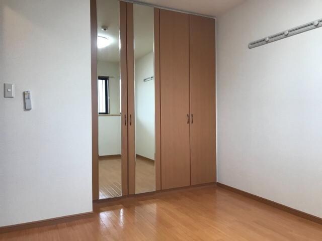 物件内観写真13　(室内)