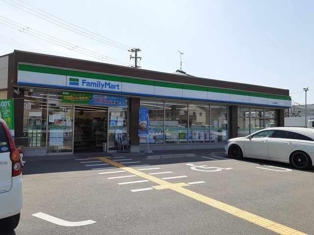物件内観写真11　(ファミリーマート三木広野店様まで300m)