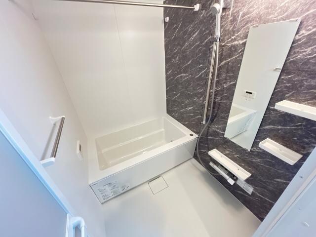 物件内観写真4　(色合いは異なる場合がございます。（イメージ）)