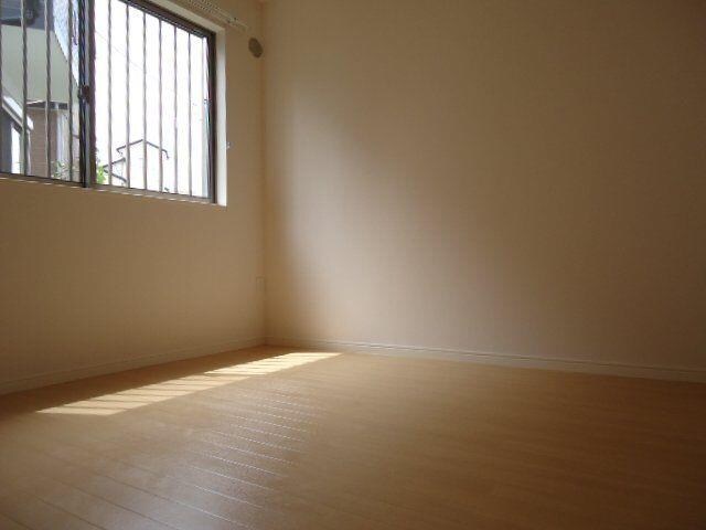 物件内観写真13　(寝室)