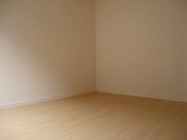 物件内観写真18　(寝室)