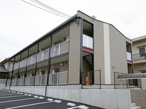 レオパレスさつき荘外観写真