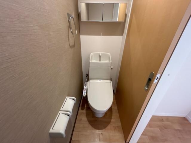 物件内観写真6　(トイレ)