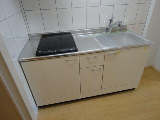 物件内観写真3　(キッチン(参照))