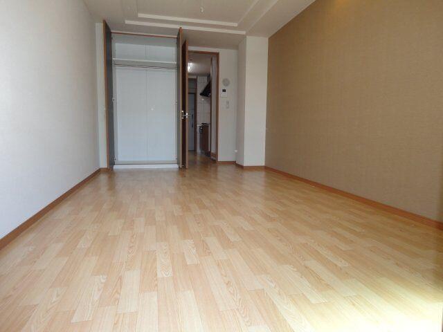 物件内観写真14　(洋室(参照))