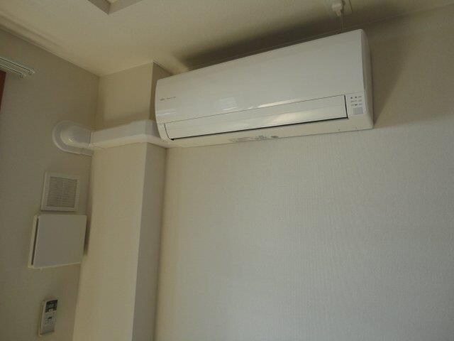 物件内観写真26　(室内設備(参照))