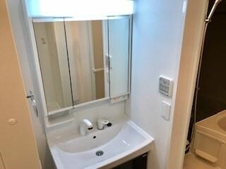 物件内観写真7　(洗髪洗面化粧台（イメージ）)