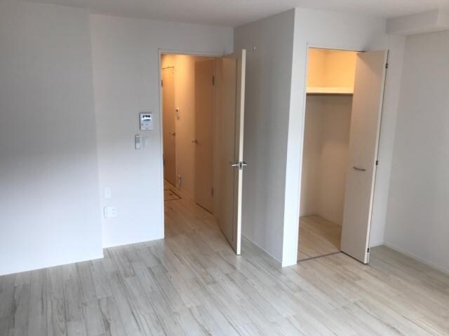 物件内観写真3　(室内)