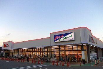 物件内観写真12　(マルアイ亀山店まで600m)