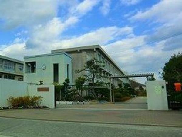 居室(広峰小学校まで900m)