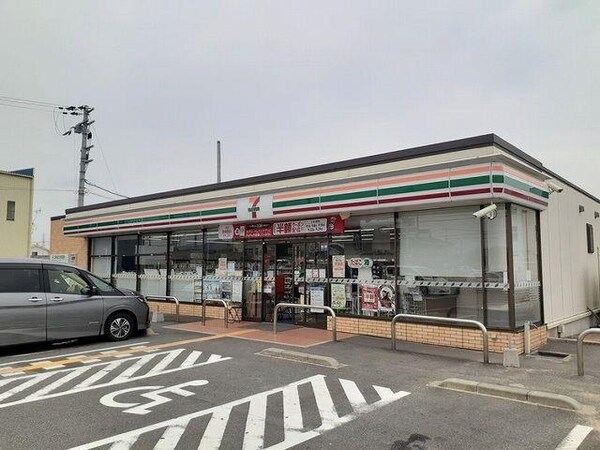 居室(セブンイレブン姫路網干新在家店まで260m)