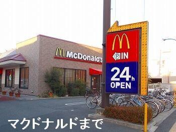 物件内観写真17　(マクドナルド２５０網干店まで1400m)