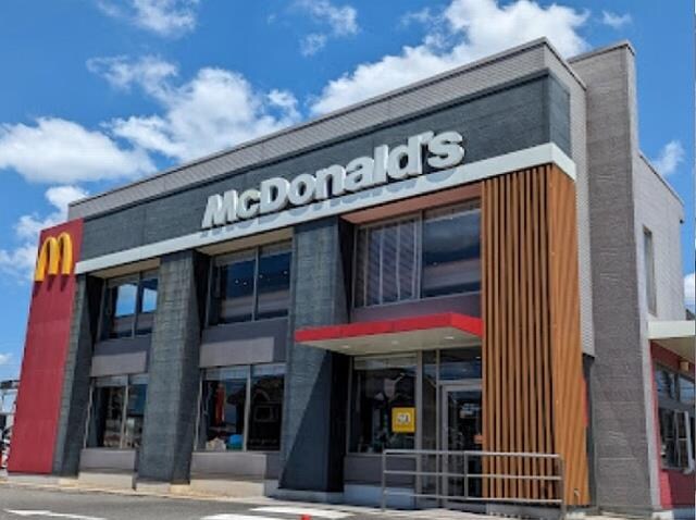 物件内観写真14　(マクドナルドまで700m)