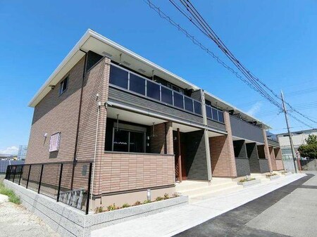 イーストブルー八番館外観写真