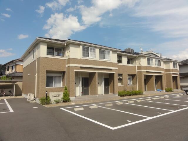 物件外観写真1　(外観写真（昼）)