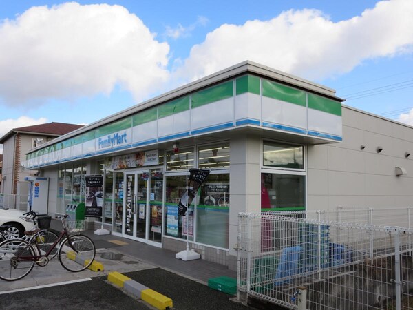 居室(コンビニ一分！近隣飲食店、競馬場も)