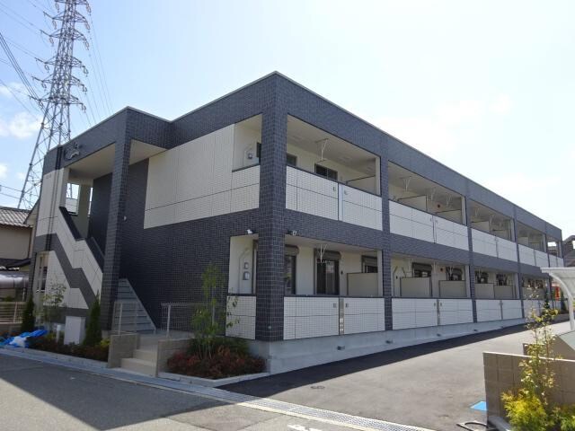 物件外観写真1　(外観写真（昼）)