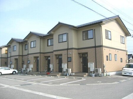 ファイン西荒屋Ａ棟外観写真