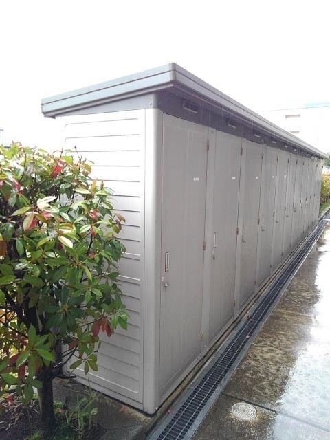 物件内観写真9　(物置)