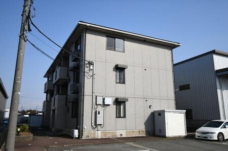 リシェス・オカザキ外観写真