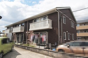 リビングタウン堀川町外観写真
