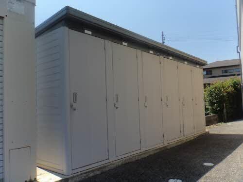 物件内観写真14　(外部物置)