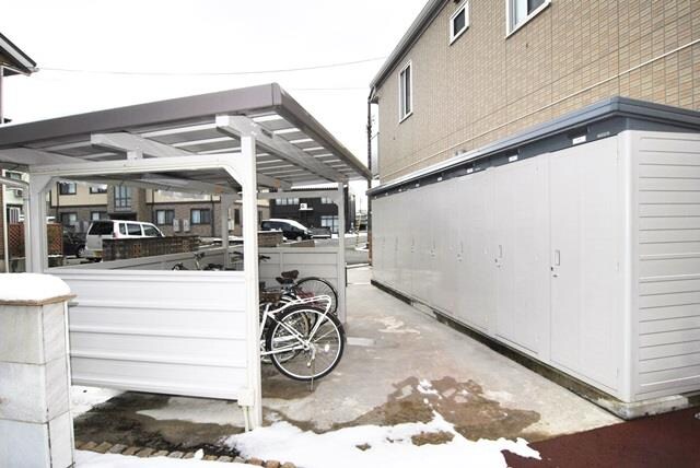 物件内観写真11　(駐輪場・トランクルーム)