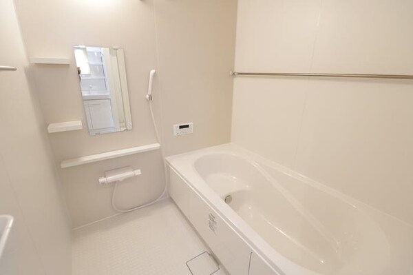 居室(１坪／追い焚き給湯／浴室乾燥機付)