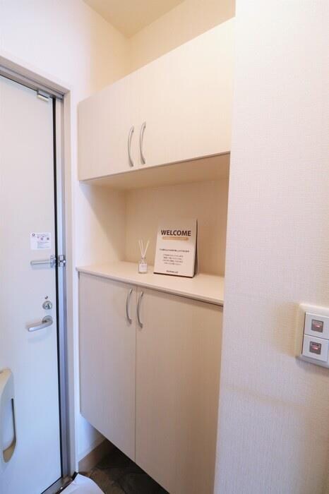 物件内観写真3　(シューズボックス付き)