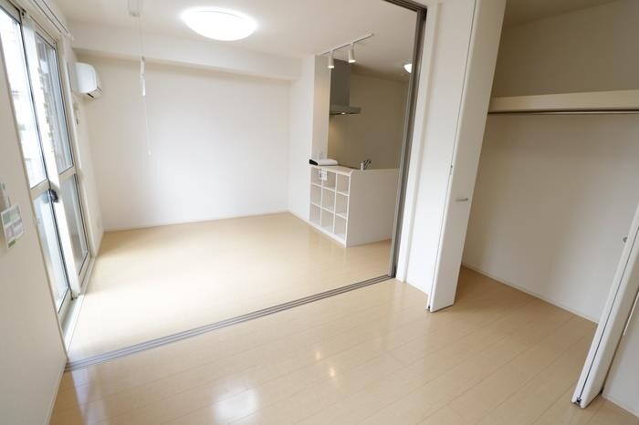 物件内観写真9　(LDK／洋室4.5帖)