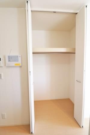 物件内観写真9　(クローゼット)