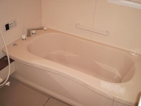 物件内観写真3　(1坪／追い炊き機能付き)