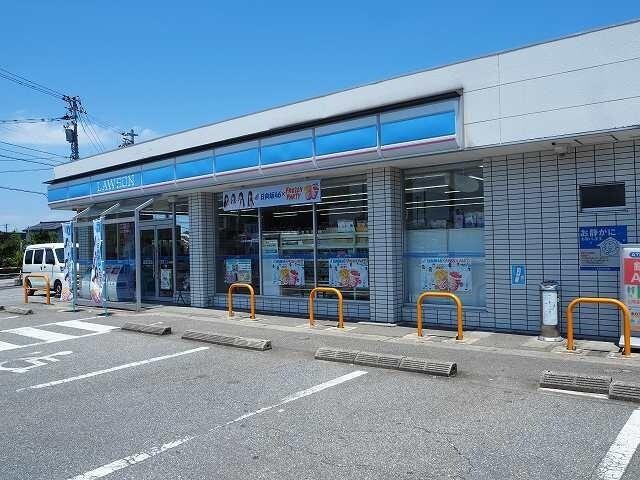 物件外観写真2　(ローソン富山ひらき店まで1000m)