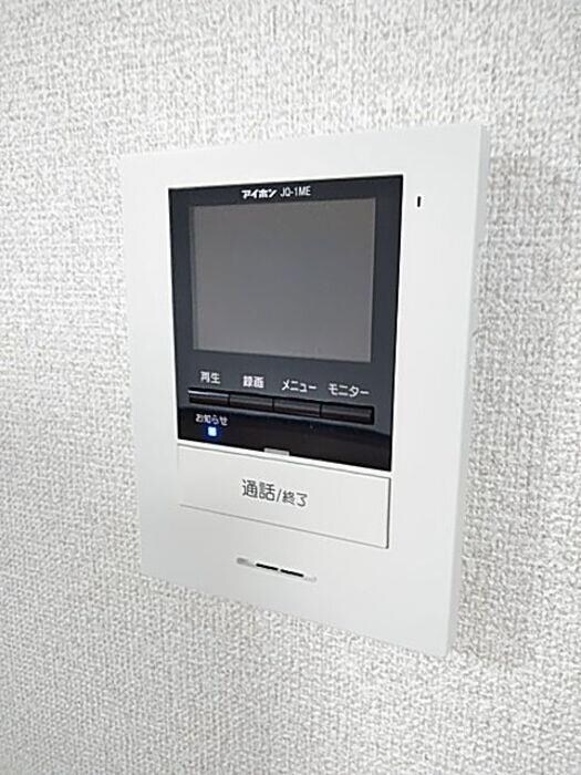 物件内観写真11　(TVモニタ付きインターホン)