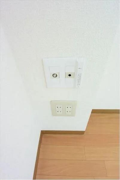 物件内観写真14　(情報コンセント)