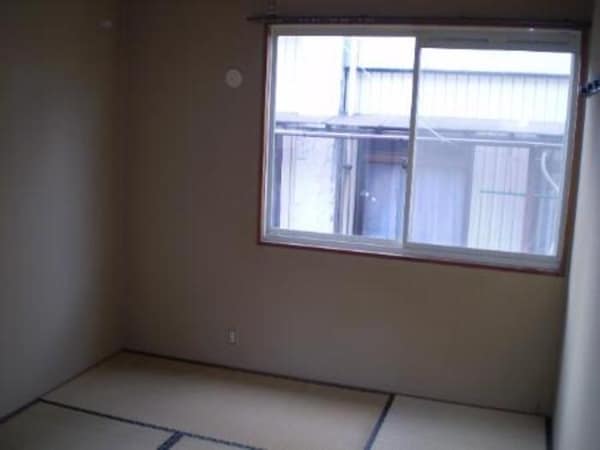 居室(6帖)