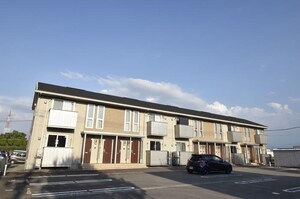 リシェス・オカザキVI外観写真